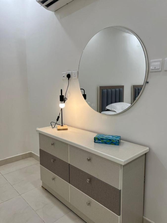 Luxurious Family 3 Bedroom Apartments 10 Mins Drive To Al-Masjid Nabawi - Nozol Noor 1 المدينة المنورة المظهر الخارجي الصورة