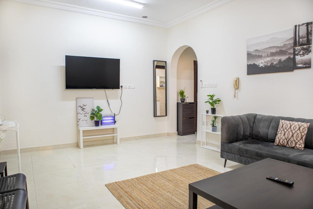 Luxurious Family 3 Bedroom Apartments 10 Mins Drive To Al-Masjid Nabawi - Nozol Noor 1 المدينة المنورة المظهر الخارجي الصورة