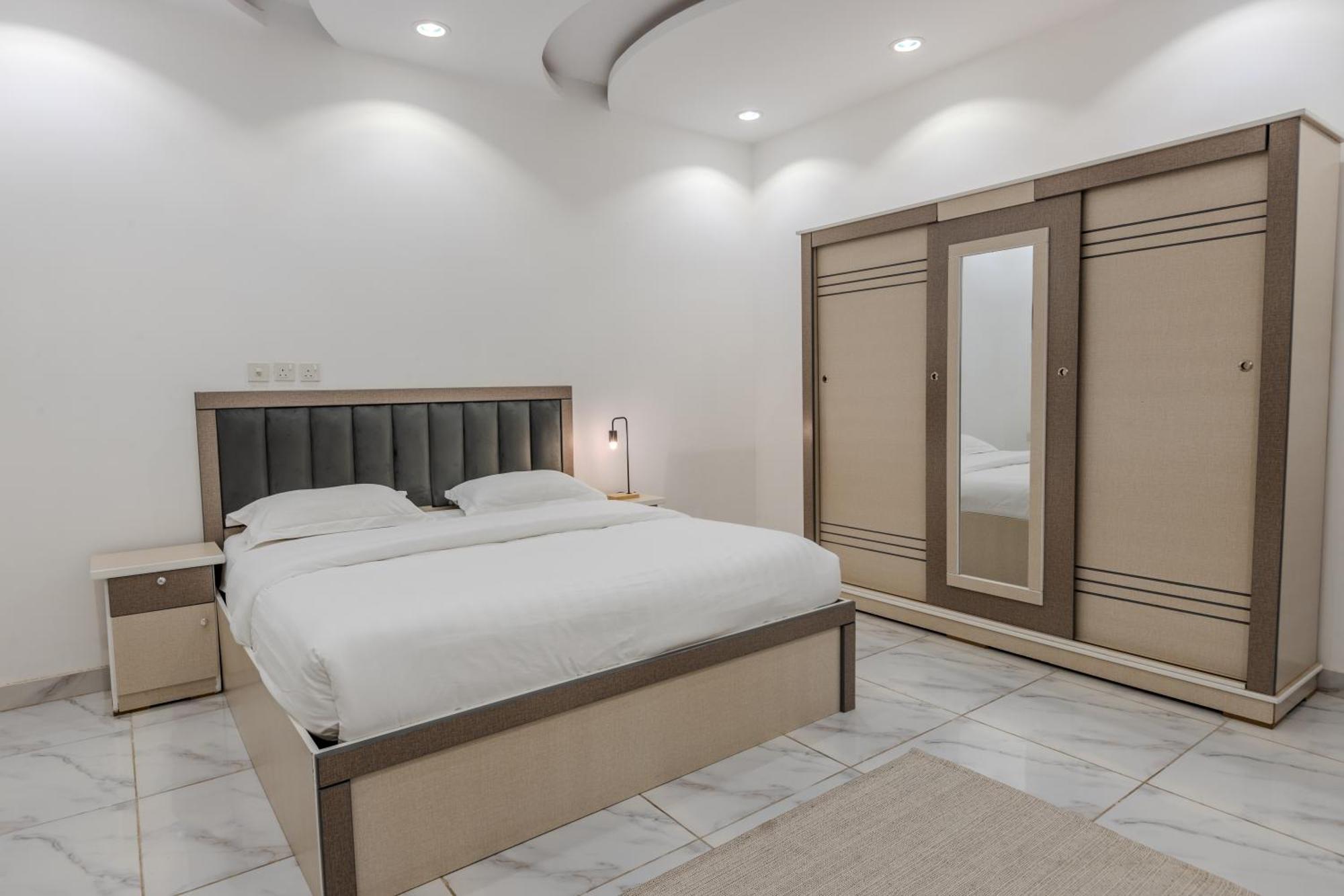Luxurious Family 3 Bedroom Apartments 10 Mins Drive To Al-Masjid Nabawi - Nozol Noor 1 المدينة المنورة المظهر الخارجي الصورة