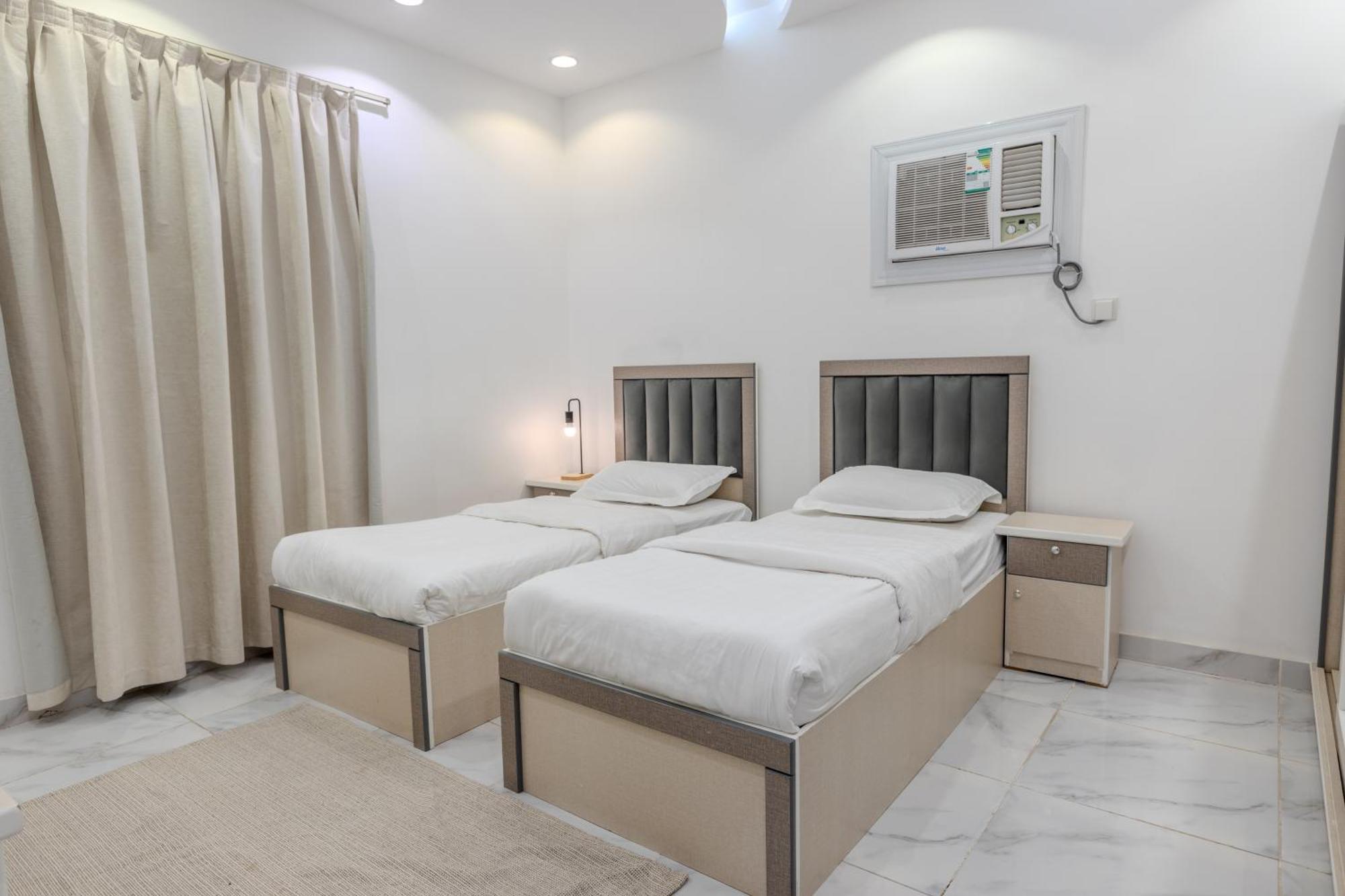 Luxurious Family 3 Bedroom Apartments 10 Mins Drive To Al-Masjid Nabawi - Nozol Noor 1 المدينة المنورة المظهر الخارجي الصورة